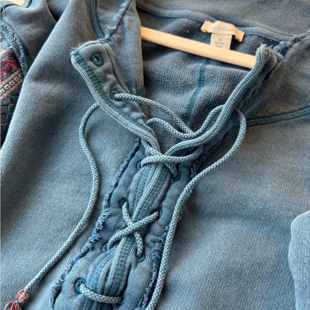 Sundance Blue Embroidered Pullover Boho Lace Up Sweatshirt, Size Medium - Picture 14 of 14